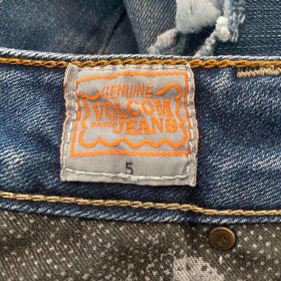 Volcom Jean shorts - Picture 3 of 3